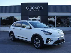 Vit Begagnad 2020 Kia e-Niro Advance SUV | 179 900 kr (Marknadspris)