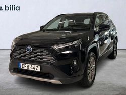 Svart Begagnad 2022 Toyota RAV4 Hybrid Executive SUV | 389 900 kr (Marknadspris)