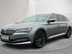 Grå Begagnad 2021 Skoda Superb Kombi | 275 000 kr (Bra pris)