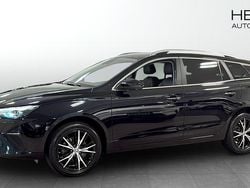 Svart (black) Begagnad 2022 MG MG5 EV Luxury Kombi | 219 900 kr (Marknadspris)
