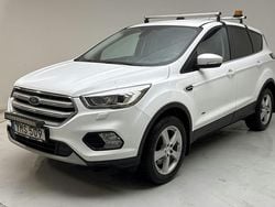 Vit Begagnad 2017 Ford Kuga SUV | 89 000 kr (Bra pris)