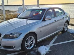 Grå Begagnad 2011 BMW 320 Sedan | 99 000 kr (Marknadspris)