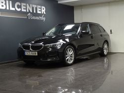 Svart Begagnad 2021 BMW 320 Kombi | 254 500 kr (Bra pris)