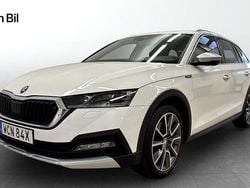 Vit Begagnad 2022 Skoda Octavia Kombi | 329 900 kr (Dyr)