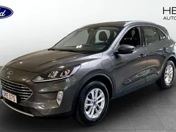 Grå (grey) Begagnad 2022 Ford Kuga Titanium SUV | 244 900 kr (Marknadspris)