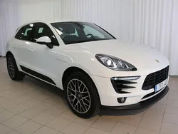 Vit Begagnad 2017 Porsche Macan SUV | 365 000 kr (Lite dyr)