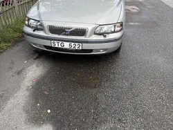 Grå Begagnad 2002 Volvo V70 Kombi | 17 900 kr (Bra pris)