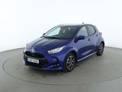 Blå Begagnad 2023 Toyota Yaris Hybrid Active Sedan | 241 000 kr (Lite dyr)