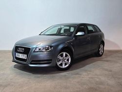 Grå Begagnad 2011 Audi A3 Sportback Attraction Halvkombi | 99 800 kr (Lite dyr)