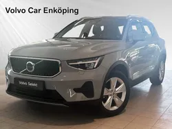 Grå Begagnad 2024 Volvo XC40 Core SUV | 334 900 kr (Superpris)