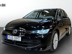 Svart Begagnad 2024 VW Golf VIII Edition Halvkombi | 309 900 kr (Marknadspris)