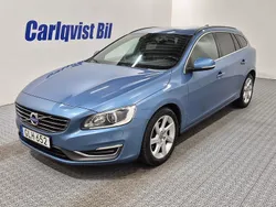 Powerblå metallic Begagnad 2015 Volvo V60 Momentum Kombi | 164 000 kr (Lite dyr)