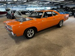 Ljusröd Begagnad 1968 Plymouth Road Runner Sportkupé | 469 000 kr