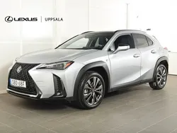 Grå Begagnad 2023 Lexus UX 250h Sport Design Packet SUV | 339 900 kr (Marknadspris)
