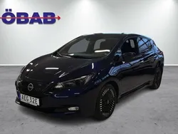 Mörkblå Begagnad 2022 Nissan Leaf N-Connecta Halvkombi | 208 900 kr (Bra pris)