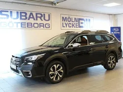 Svart Begagnad 2021 Subaru Outback SUV | 364 900 kr (Marknadspris)