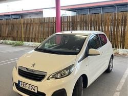 Vit Begagnad 2014 Peugeot 108 Halvkombi | 43 000 kr (Marknadspris)
