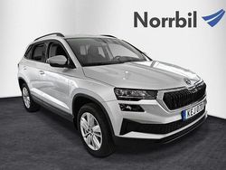Silver Ny 2025 Skoda Karoq Selection SUV | 349 900 kr (Marknadspris)