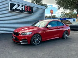 Röd Begagnad 2014 BMW M235 M Performance Sportkupé | 279 900 kr (Marknadspris)