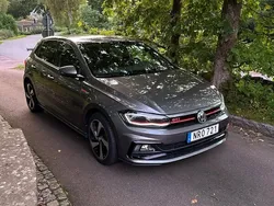 Grå Begagnad 2018 VW Polo GTI Halvkombi | 219 900 kr