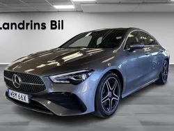 Mörkgrå Begagnad 2024 Mercedes CLA200 Advanced Plus Sportkupé | 389 000 kr (Marknadspris)