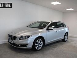 Silver Begagnad 2018 Volvo V60 Momentum Kombi | 149 800 kr (Bra pris)