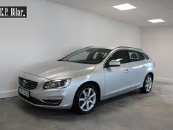 Silver Begagnad 2018 Volvo V60 Momentum Kombi | 159 800 kr (Marknadspris)