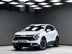 Vit Begagnad 2024 Kia Sportage 3 SUV | 419 900 kr (Marknadspris)