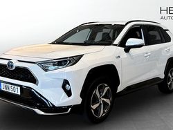 Vit (white) Begagnad 2021 Toyota RAV4 Hybrid Edition SUV | 399 000 kr (Marknadspris)
