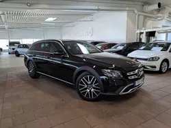 Svart Begagnad 2019 Mercedes E220 SE Kombi | 289 000 kr (Marknadspris)
