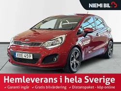 Röd Begagnad 2014 Kia Rio Halvkombi | 104 900 kr (Lite dyr)