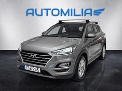 Grå Begagnad 2018 Hyundai Tucson Premium SUV | 194 900 kr (Marknadspris)