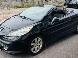 Svart Begagnad 2008 Peugeot 207 CC Cab | 59 000 kr (Bra pris)