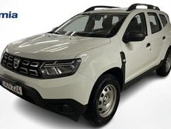 Vit Begagnad 2022 Dacia Duster Essentiel SUV | 149 900 kr (Marknadspris)