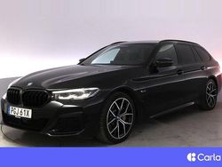 Svart Begagnad 2022 BMW 530e M Sport Kombi | 416 900 kr (Marknadspris)