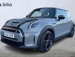 Grå Begagnad 2022 Mini Cooper SE Halvkombi | 207 900 kr (Marknadspris)