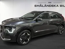 Grå Begagnad 2022 Kia e-Niro SUV | 289 000 kr (Marknadspris)