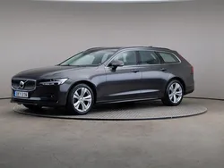 Grå Begagnad 2022 Volvo V90 Core Kombi | 329 000 kr (Marknadspris)