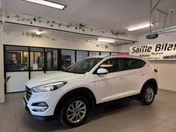 Svart (vit) Begagnad 2016 Hyundai Tucson SUV | 119 900 kr