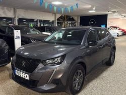 Grå Begagnad 2022 Peugeot 2008 Active SUV | 199 800 kr (Marknadspris)