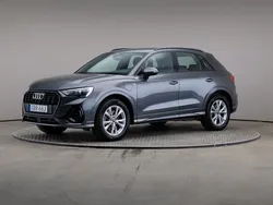 Grå Begagnad 2021 Audi Q3 S-Line SUV | 339 000 kr