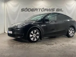 Svart Begagnad 2022 Tesla Model Y Long Range AWD SUV | 439 900 kr