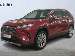 Röd Begagnad 2022 Toyota RAV4 Hybrid Executive SUV | 399 000 kr (Marknadspris)