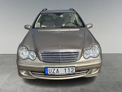 Ljusbrun Begagnad 2004 Mercedes C200 Kombi | 24 900 kr (Marknadspris)