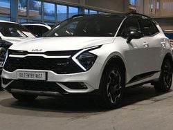 Vit (deluxe white pear metallic) Begagnad 2022 Kia Sportage GT-Line SUV | 319 000 kr (Bra pris)
