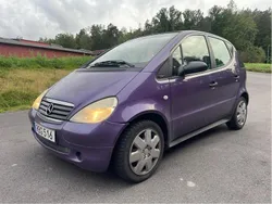 Begagnad 2000 Mercedes A140 Halvkombi | 12 000 kr