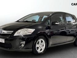 Svart (black) Begagnad 2010 Toyota Auris Halvkombi | 99 900 kr