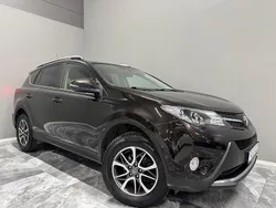 Mörkbrun (brun) Begagnad 2015 Toyota RAV4 Executive SUV | 184 900 kr (Marknadspris)