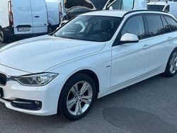 Vit Begagnad 2013 BMW 320 Sport Line Kombi | 92 000 kr (Superpris)