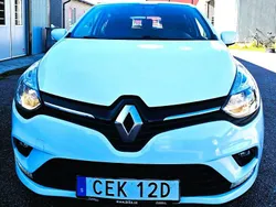 Vit Begagnad 2019 Renault Clio IV Zen Halvkombi | 86 500 kr (Marknadspris)